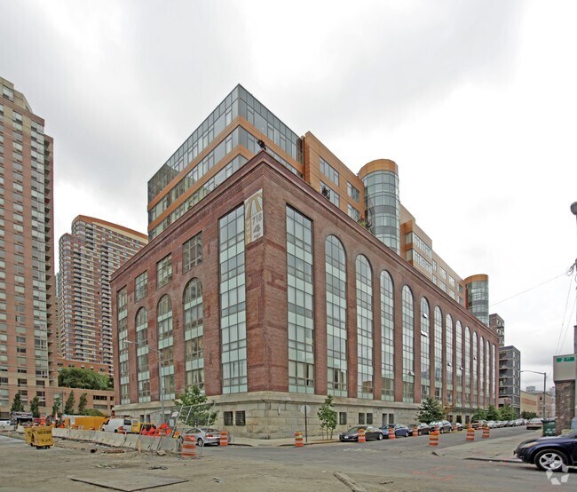 Powerhouse Condominium Rentals Long Island City, NY