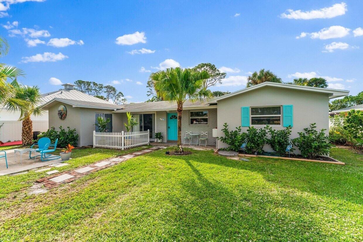 9520 SE Point Terrace, Tequesta, FL 33469 House Rental in Tequesta