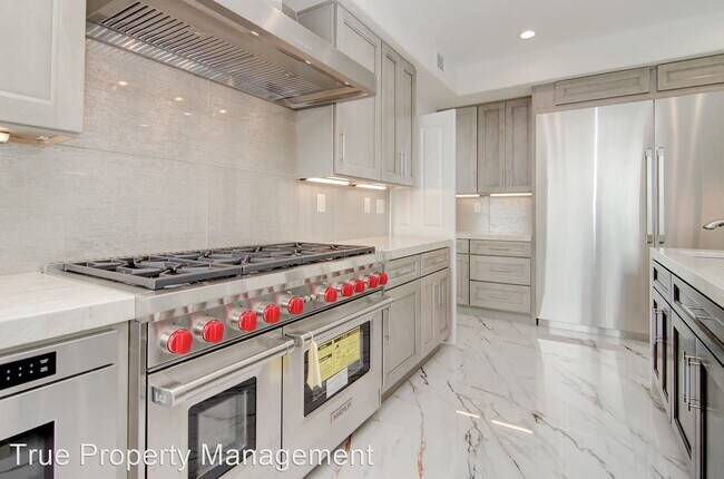 Foto del edificio - 4 br, 4.5 bath House - 28 Brownsbury Rd