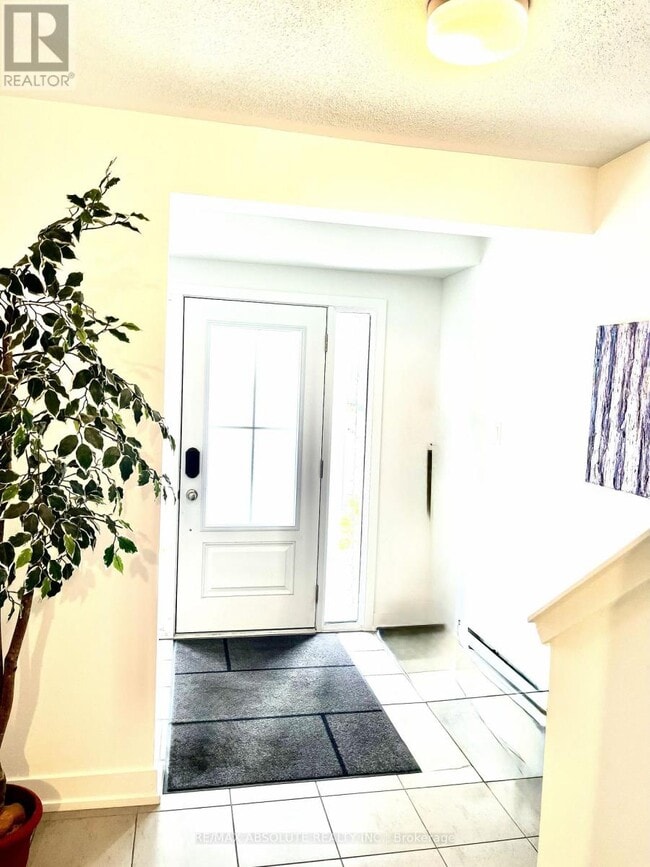 Building Photo - 289 Anyolite Private