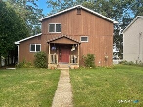 Building Photo - 10 Bluff Rd W