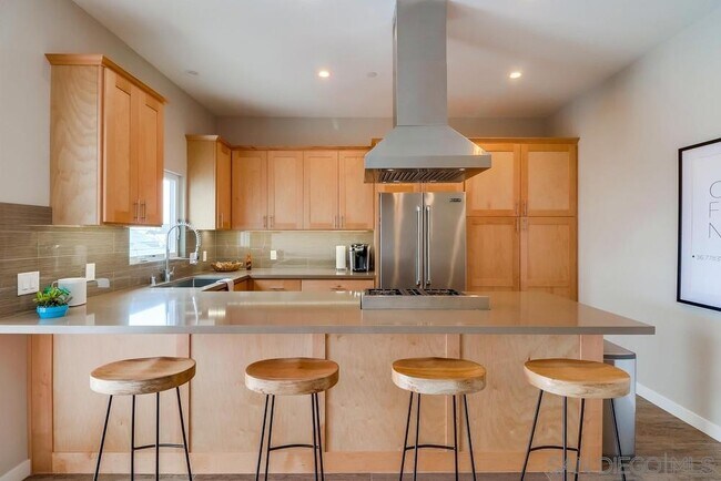 Building Photo - 806 Ostend Ct