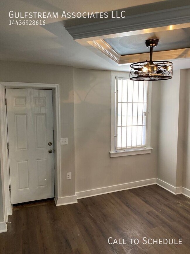 Foto del edificio - 1817 McHenry St