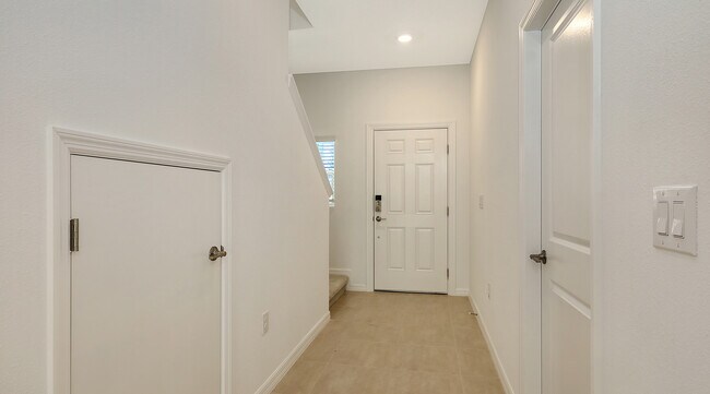 Entrance - 9004 Driven Snow St