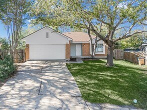 Building Photo - 5006 Acorn Grove Ct