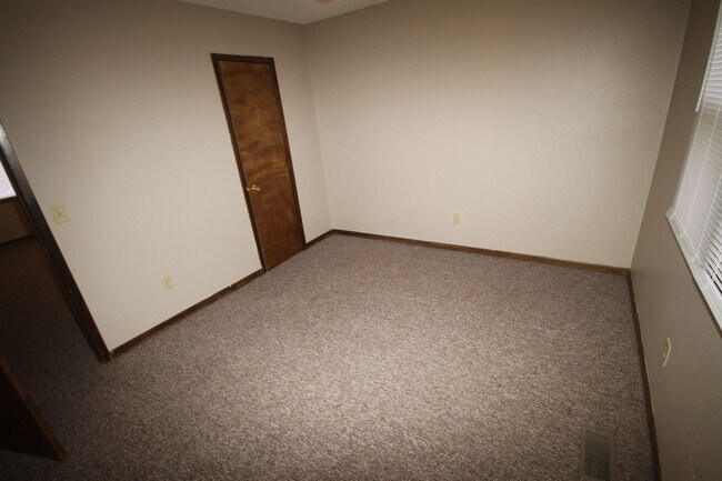 Foto del edificio - 3433 SE 20th St