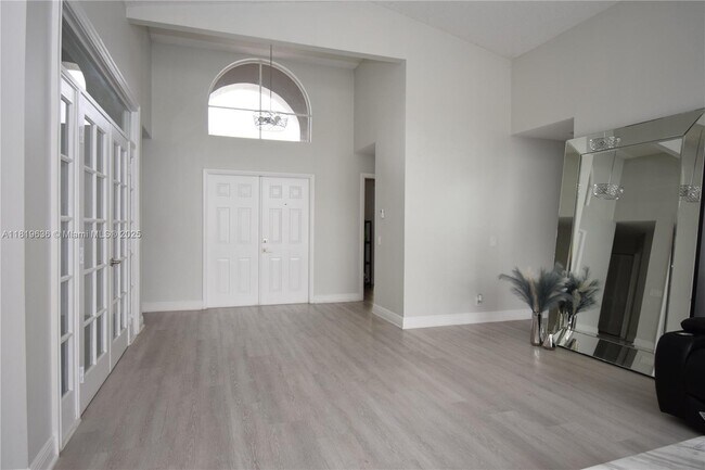 Foto del edificio - 1021 Cedar Falls Dr