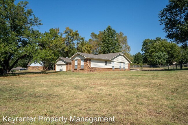 Foto del edificio - 4 br, 2 bath House - 22217 E 63rd St S