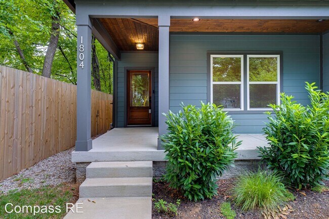 Building Photo - 4 br, 4 bath House - 1804 Nassau St.