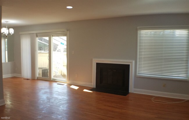 Foto del edificio - 3 br, 2.5 bath House - 20 Lea Pond Ct