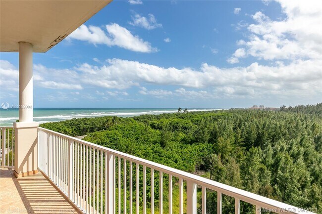 Building Photo - 3000 Florida A1A