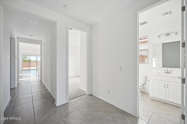 Building Photo - 12337 W Citrus Wy
