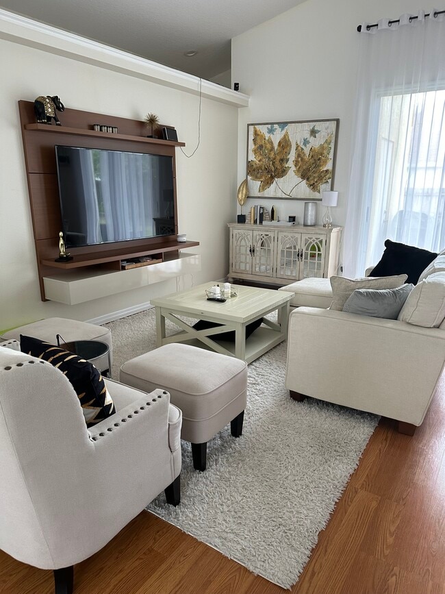 Foto del edificio - 1661 Canoe Creek Rd