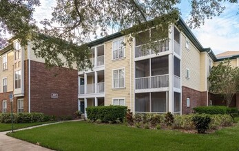 Building Photo - 10028 Strafford Oak Ct