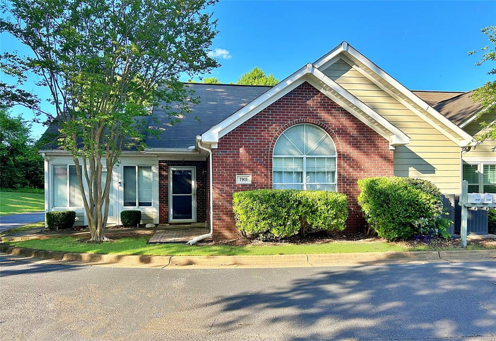 Primary Photo - 7911 Plum Orchard Way