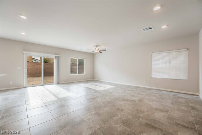 Building Photo - 3827 Andorian Ave
