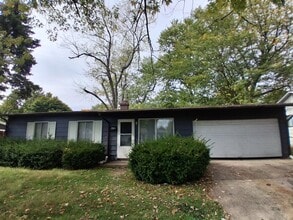 Building Photo - 1206 James Pl