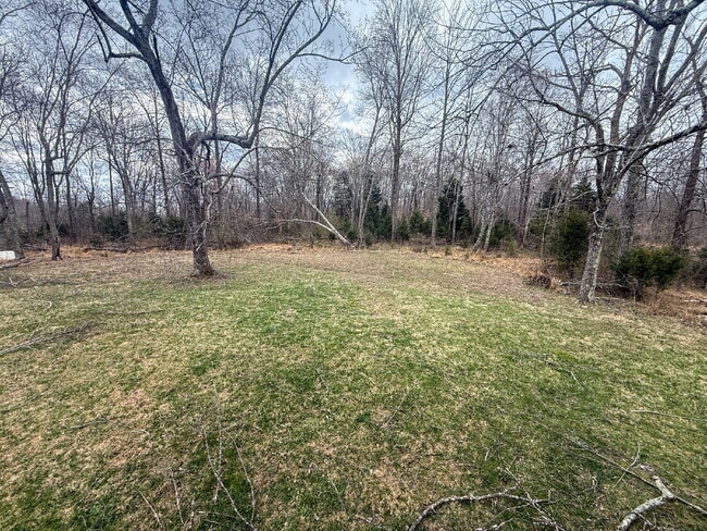 Foto del edificio - 2BR/1BA Unit Pleasant View - Utilities Included