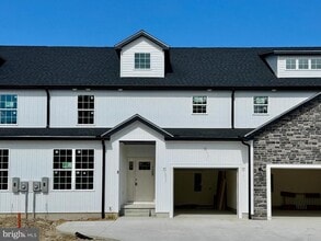 Building Photo - 7 Valhalla Ct