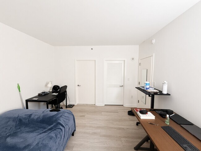 Foto del edificio - 718 4th St
