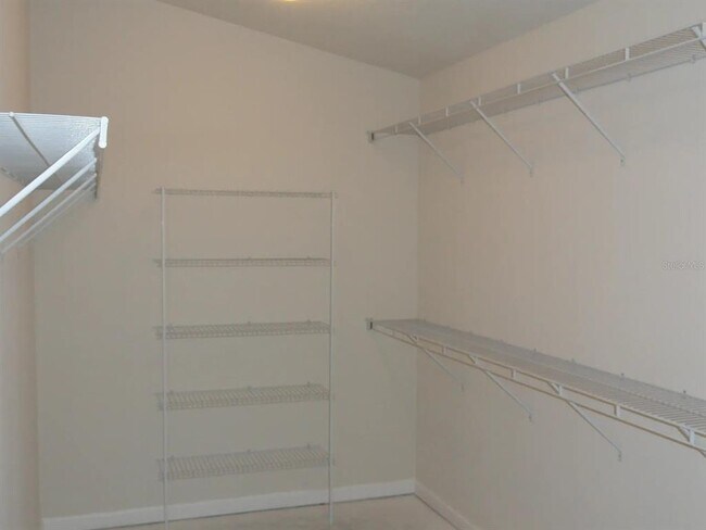 Building Photo - 10719 55th Ct E