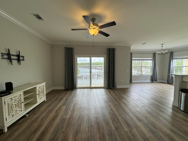 Building Photo - 5512 Ansley Dr