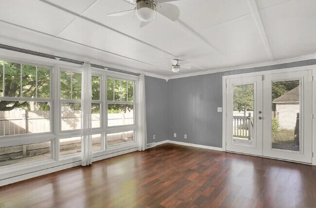 Foto del edificio - 1214 Columbia Street - Newly Remodeled