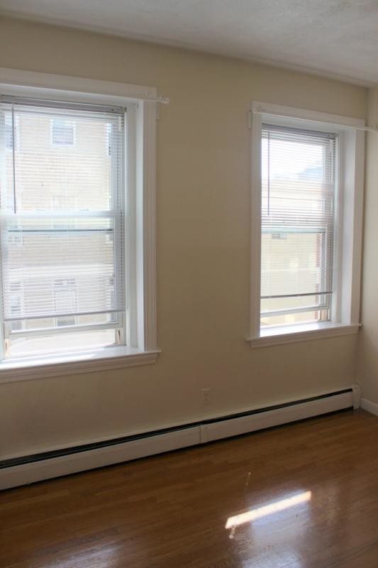 Foto del edificio - 56 Brighton Ave