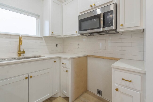 Foto del edificio - 10050 Ajuga Ln