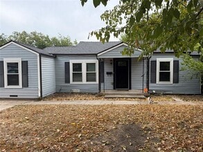 Building Photo - 4233 Alamo Ave