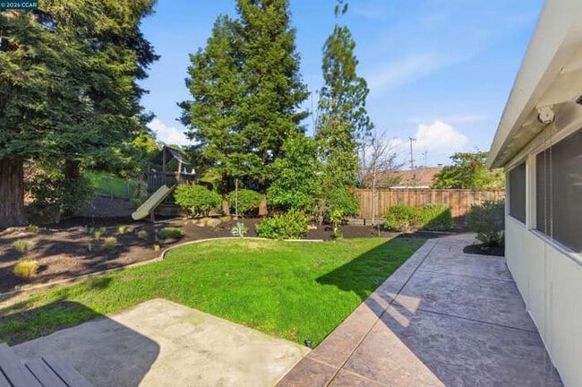 Foto del edificio - 2933 Madeira Way