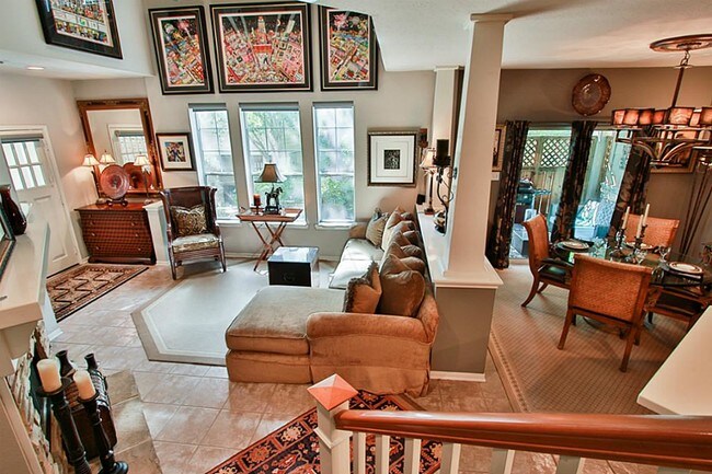 Foto del edificio - 21 Stone Creek Pl