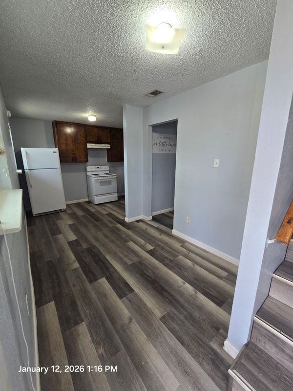 Foto del edificio - 900 S 15th St