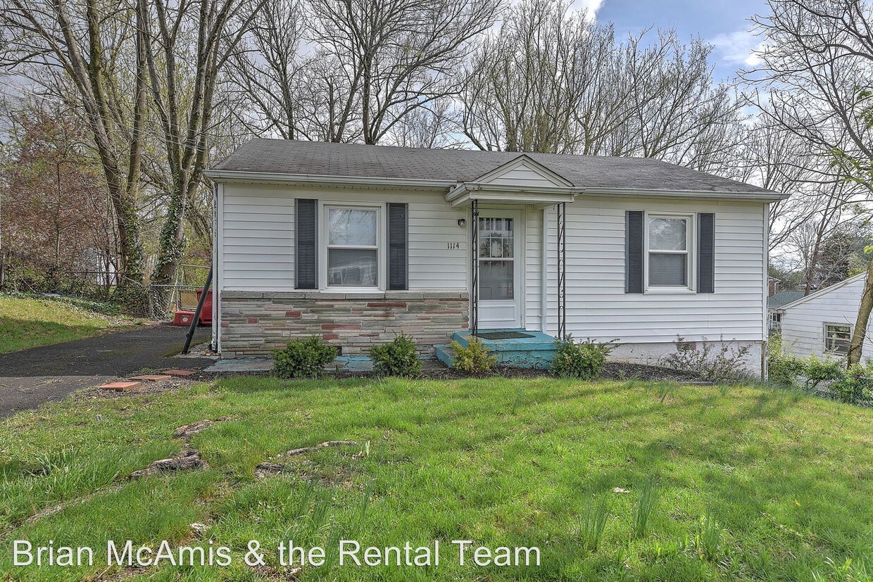 Primary Photo - 1114 Johnson Ave