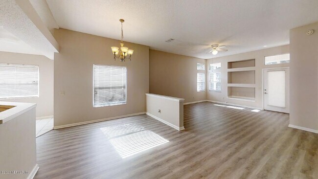 Building Photo - 2342 Eagles Nest Rd