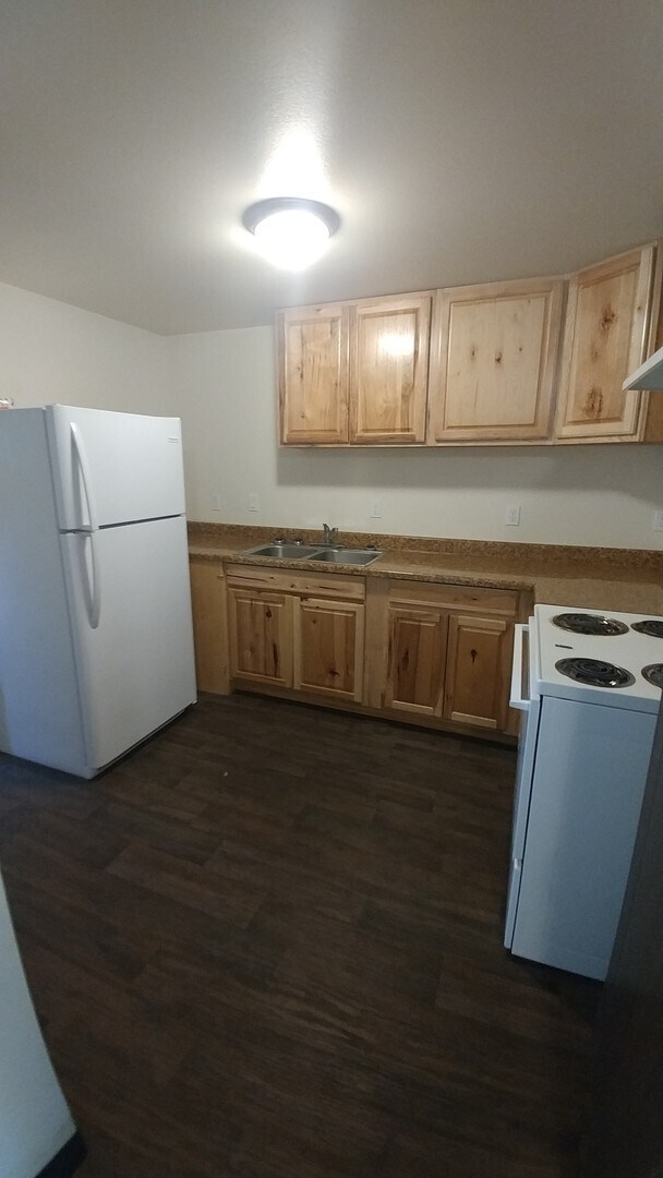 Building Photo - 2 bedroom apartment in East pasco
