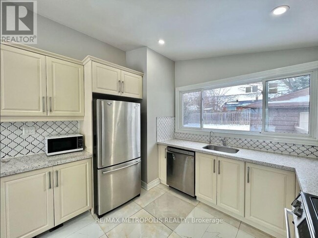 Building Photo - 52 Benleigh Dr