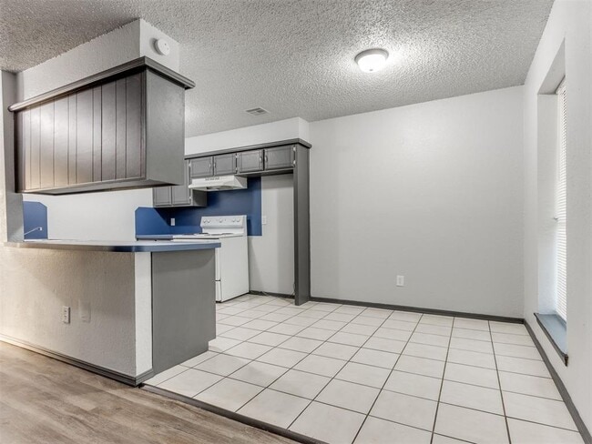 Building Photo - 624 Welston Cir