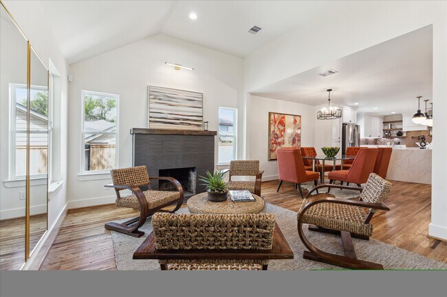 Foto del edificio - 805 English St