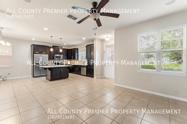 Foto del edificio - 4775 Creekside Park Ave