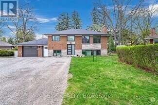 Building Photo - 135 Ashbrook Ct
