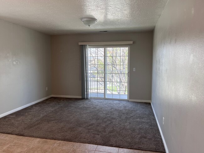 Building Photo - 1024 W 1360 S