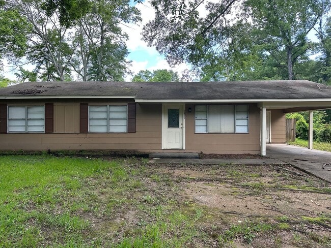 Photo - 1430 Dianne Dr House