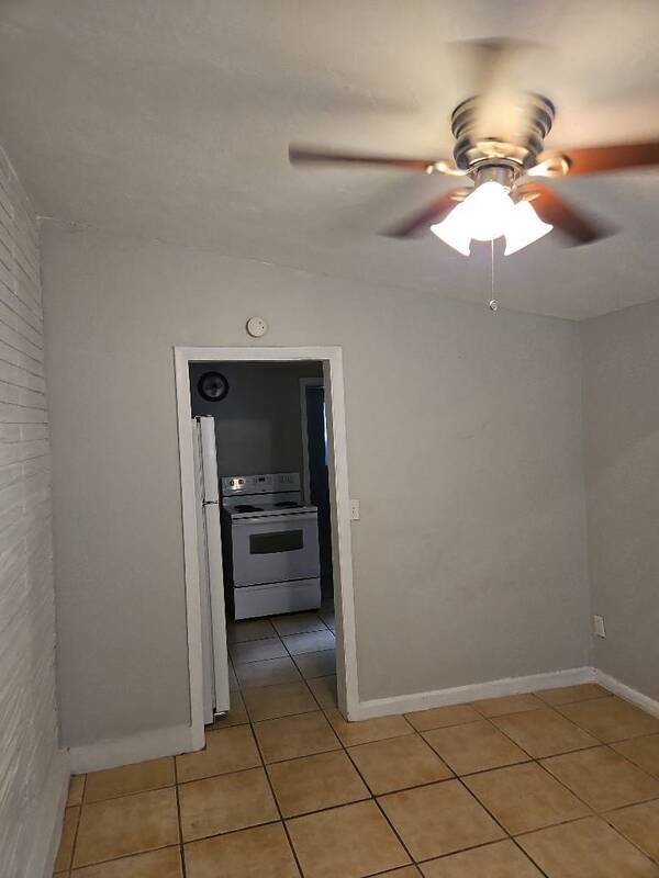 Foto del edificio - 3334 Edgewood Ave