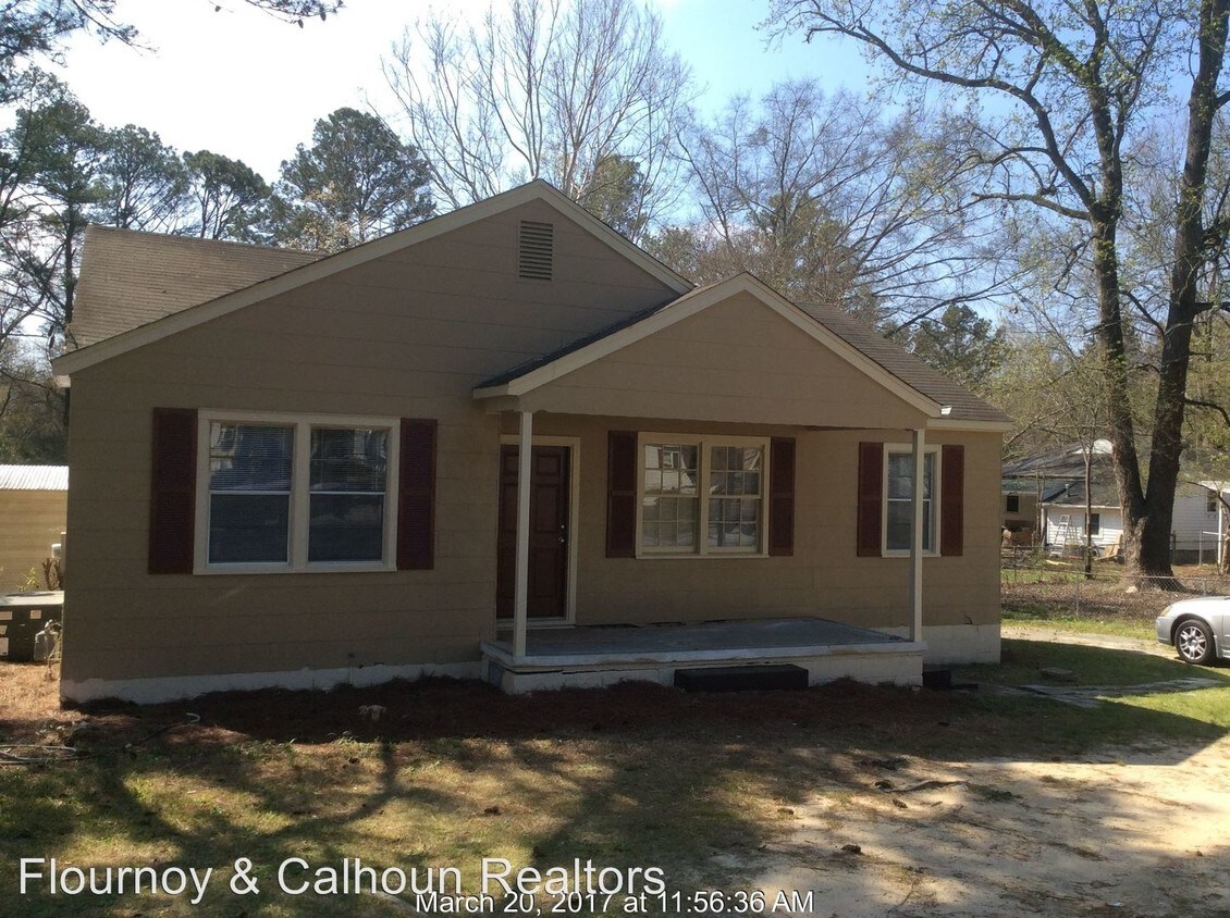 Primary Photo - 4214 Forrest Rd