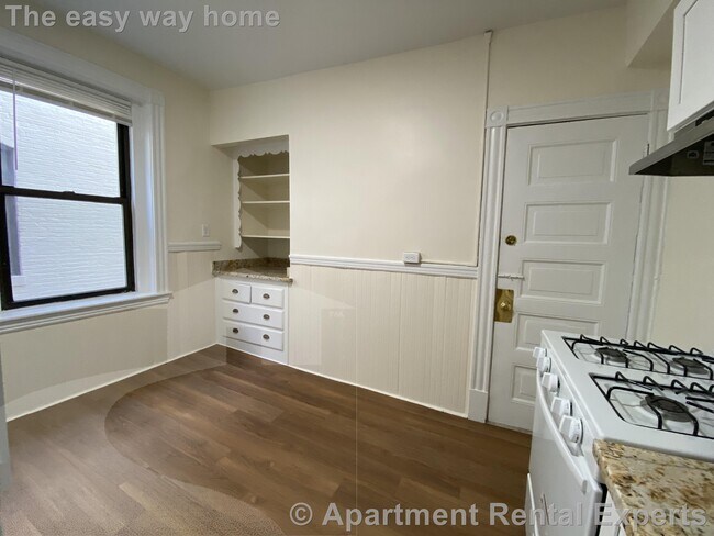 Foto del edificio - 885 Massachusetts Ave