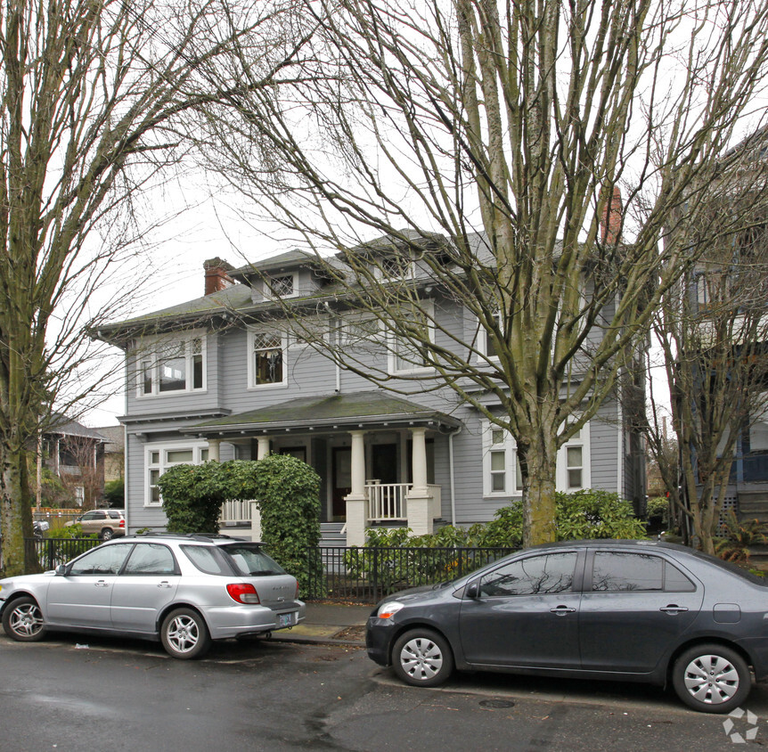 Building Photo - 2153-2159 NW 23rd Ave