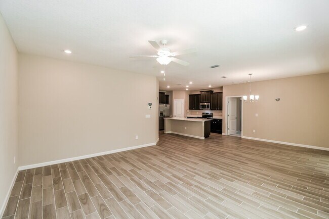 Foto del edificio - 2570 Laylas Wy