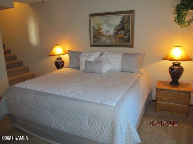Foto del edificio - 2422 N Whispering Pines Way