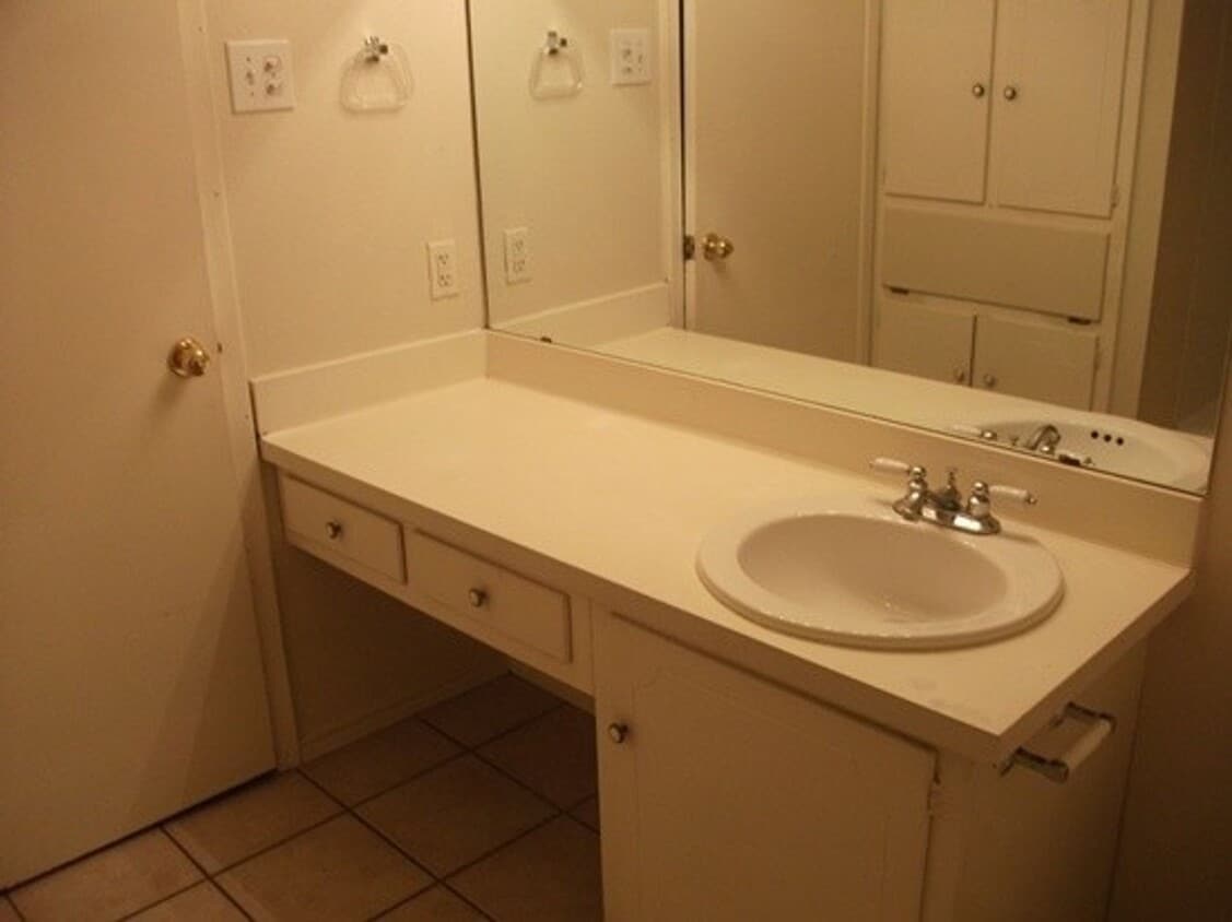 Photo - 4000 Scruggs Drive